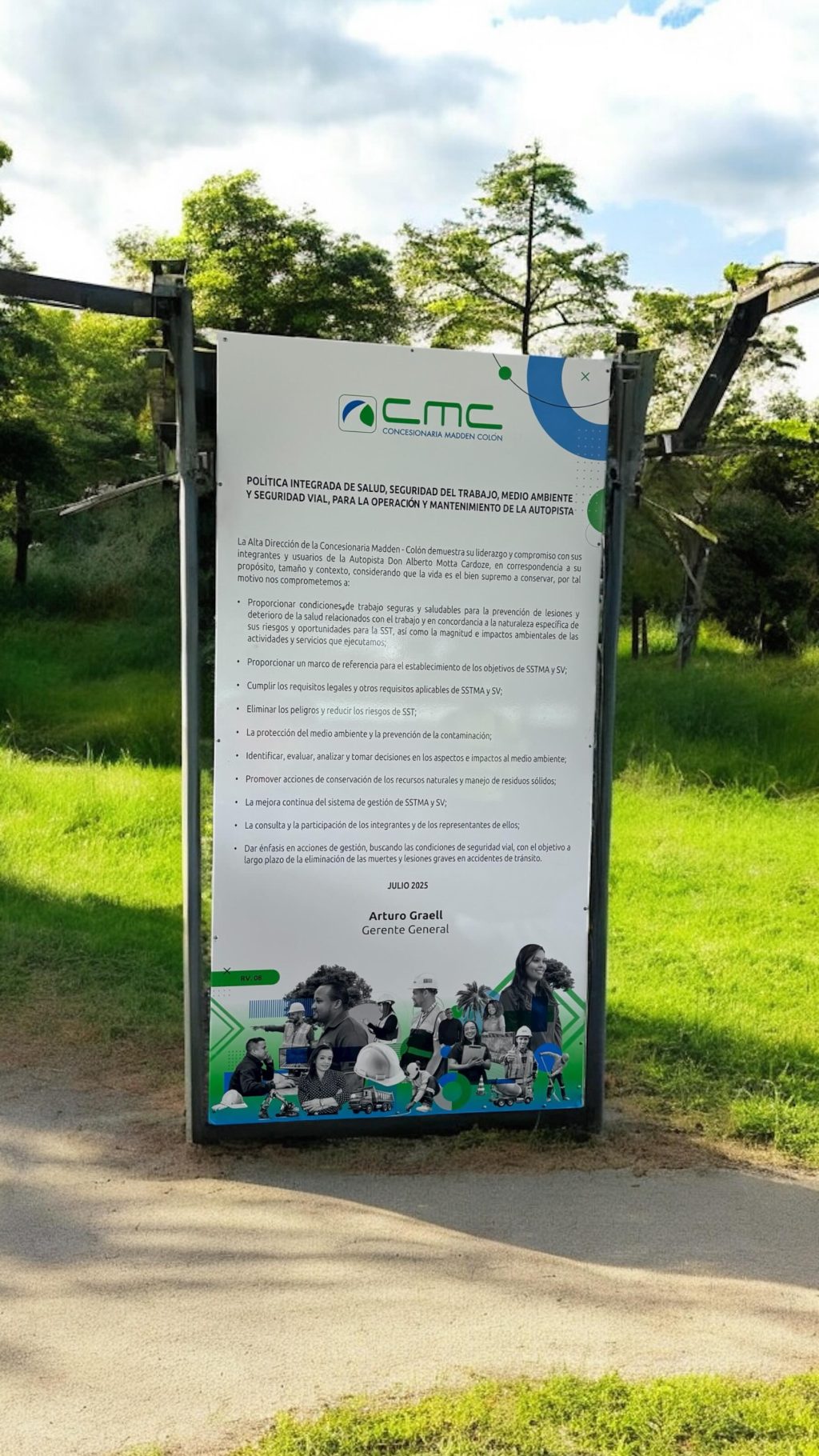 Instagram post from garabato_digital. This post is in position 8.